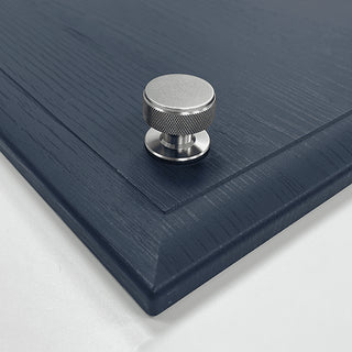 Bowlee Brushed Nickel Knurled Knob